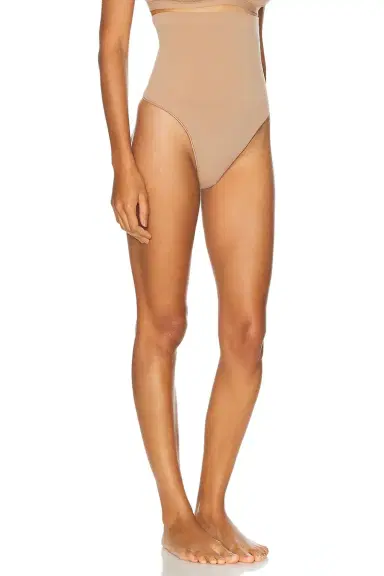 Skims Seamless Sculpt High Waist Thong | Thumbnail 2 Skims Seamless Sculpt High Waist Thong | Thumbnail 2