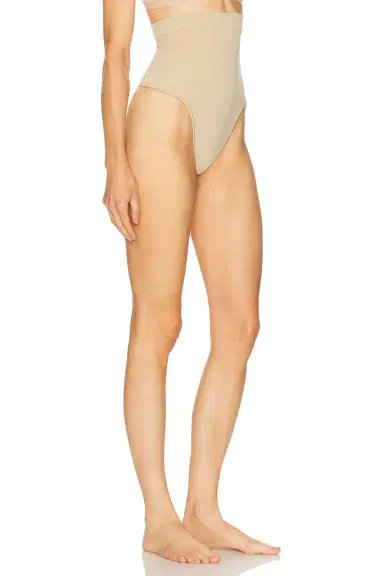 Skims Seamless Sculpt High Waist Thong | Thumbnail 2 Skims Seamless Sculpt High Waist Thong | Thumbnail 2