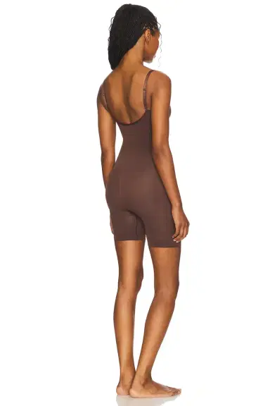 Skims Seamless Sculpt Mid Thigh Bodysuit | Thumbnail 3 Skims Seamless Sculpt Mid Thigh Bodysuit | Thumbnail 3