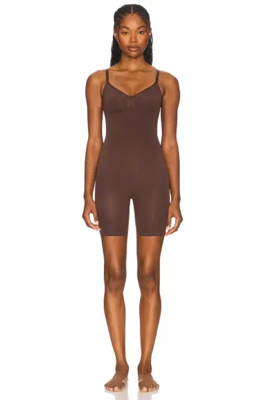 Skims Seamless Sculpt Mid Thigh Bodysuit | Thumbnail 1 Skims Seamless Sculpt Mid Thigh Bodysuit | Thumbnail 1