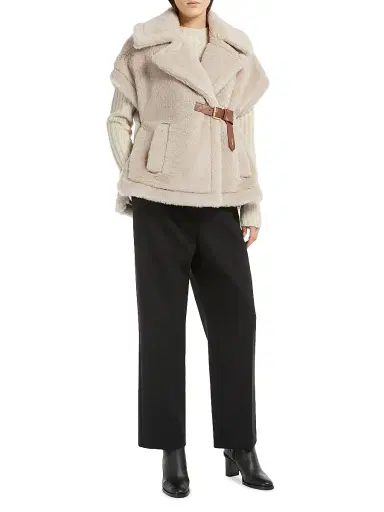 Max Mara Women's Cape in Alpaca and Wool Teddy Fabric - Beige - Size Medium | Thumbnail 4 Max Mara Women's Cape in Alpaca and Wool Teddy Fabric - Beige - Size Medium | Thumbnail 4