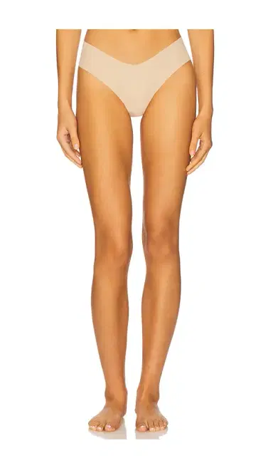 Commando Invisible Rib One Size Thong 3 Packs | Thumbnail 2 Commando Invisible Rib One Size Thong 3 Packs | Thumbnail 2