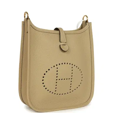 HERMÈS Hermes Evelyne TPM Trench Clemence Gold Hardware | Thumbnail 2 HERMÈS Hermes Evelyne TPM Trench Clemence Gold Hardware | Thumbnail 2