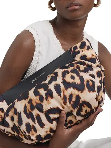 Vee Collective Women's Caba Line Leopard Print Clutch - Leopard | Thumbnail 3 Vee Collective Women's Caba Line Leopard Print Clutch - Leopard | Thumbnail 3