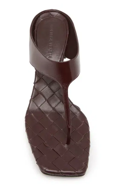 Bottega Veneta Leather Thong Sandals | Thumbnail 3 Bottega Veneta Leather Thong Sandals | Thumbnail 3