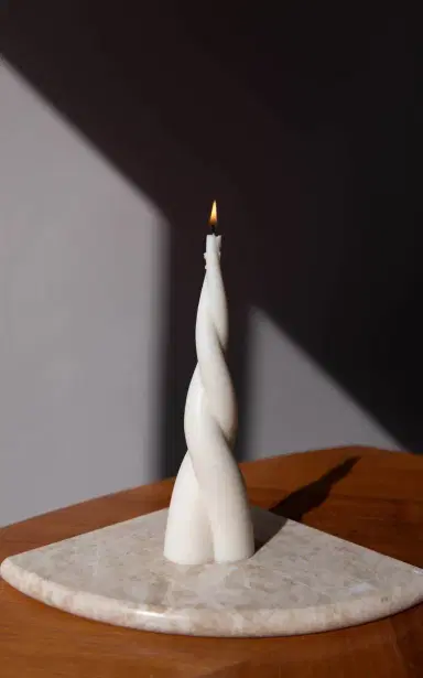 Eluwa Studio Ndeli Candle - White | Thumbnail 3 Eluwa Studio Ndeli Candle - White | Thumbnail 3