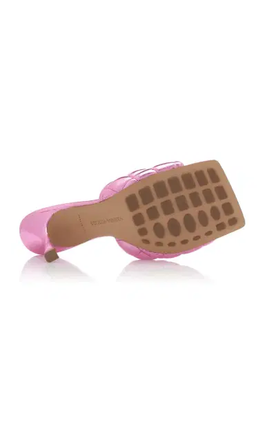 Bottega Veneta Padded Reflection Matelasse Sandals | Thumbnail 6 Bottega Veneta Padded Reflection Matelasse Sandals | Thumbnail 6