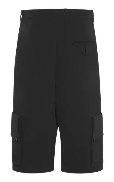 Bottega Veneta Tech-Gabardine Cargo Shorts | Thumbnail 3 Bottega Veneta Tech-Gabardine Cargo Shorts | Thumbnail 3