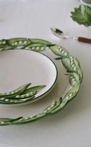 Moda Domus Set-of-Six Lily Of The Valley Ceramic Dinner Plates - Blue | Thumbnail 3 Moda Domus Set-of-Six Lily Of The Valley Ceramic Dinner Plates - Blue | Thumbnail 3