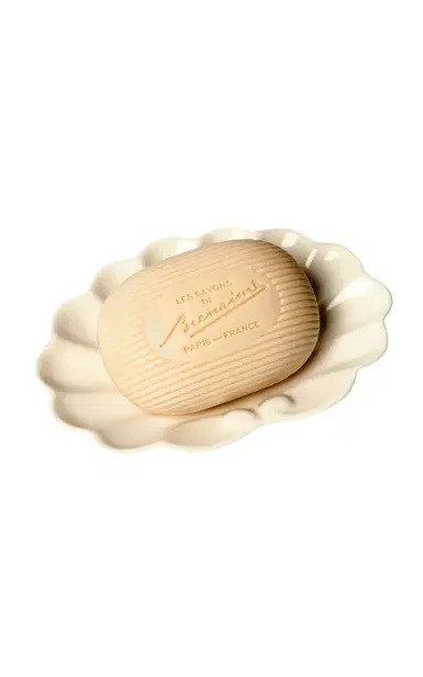 Bienaimé The Shell Porcelain Soap Dish | Thumbnail 2 Bienaimé The Shell Porcelain Soap Dish | Thumbnail 2