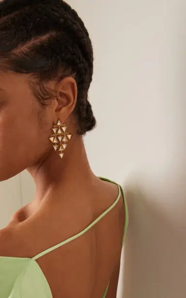 Amrapali 18K Yellow Gold Kundan Diamond Long Triangle Polki Earring | Thumbnail 2 Amrapali 18K Yellow Gold Kundan Diamond Long Triangle Polki Earring | Thumbnail 2