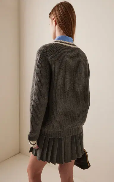 Miu Miu Oversized Cashmere Sweater | Thumbnail 4 Miu Miu Oversized Cashmere Sweater | Thumbnail 4