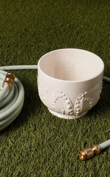 Moda Domus Lily Of The Valley Large Ceramic Cachepot | Thumbnail 2 Moda Domus Lily Of The Valley Large Ceramic Cachepot | Thumbnail 2