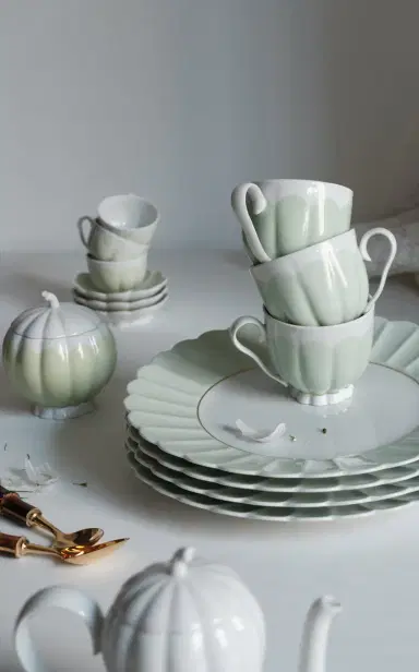 Giambattista Valli Home Porcelain Dinner Plate - Green | Thumbnail 5 Giambattista Valli Home Porcelain Dinner Plate - Green | Thumbnail 5