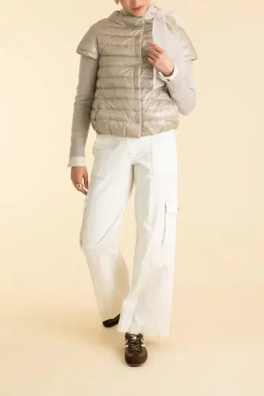 HERNO Iconico Emilia Cap Sleeve - Champagne | Thumbnail 2 HERNO Iconico Emilia Cap Sleeve - Champagne | Thumbnail 2
