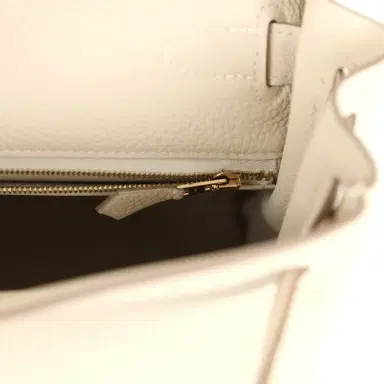 HERMÈS Hermes Kelly Retourne 28 Craie Togo Gold Hardware | Thumbnail 9 HERMÈS Hermes Kelly Retourne 28 Craie Togo Gold Hardware | Thumbnail 9