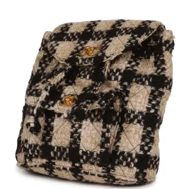 Chanel Vintage Chanel Duma Backpack Beige and Black Tweed Gold Hardware | Thumbnail 5 Chanel Vintage Chanel Duma Backpack Beige and Black Tweed Gold Hardware | Thumbnail 5