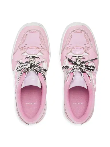 Balenciaga Women's Hamptons Medium Worn-Out Sneakers - Pink White | Thumbnail 6 Balenciaga Women's Hamptons Medium Worn-Out Sneakers - Pink White | Thumbnail 6