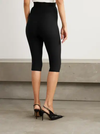 Jacquemus The Capri Stretch-crepe Shorts | Thumbnail 4 Jacquemus The Capri Stretch-crepe Shorts | Thumbnail 4