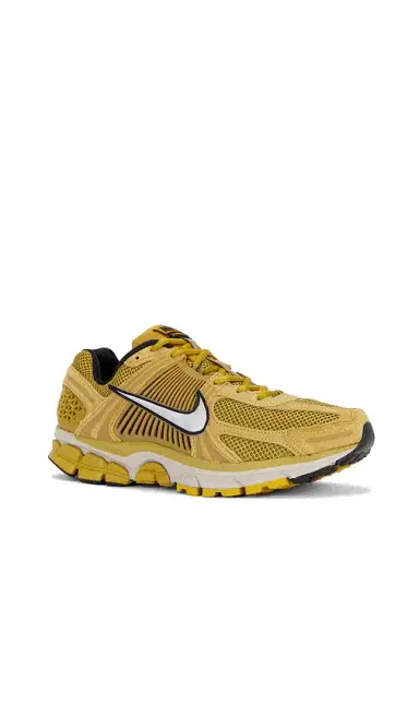 Nike Zoom Vomero 5 | Thumbnail 2 Nike Zoom Vomero 5 | Thumbnail 2