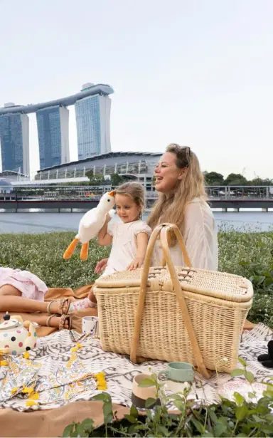 MOMIJI Aurelie Rattan Picnic Basket - Brown | Thumbnail 11 MOMIJI Aurelie Rattan Picnic Basket - Brown | Thumbnail 11