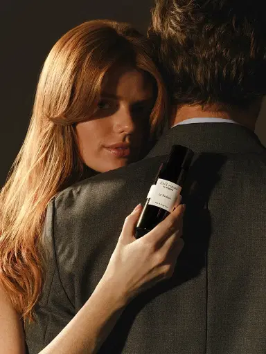 Sisley-Paris Hair Rituel Le Parfum | Thumbnail 5 Sisley-Paris Hair Rituel Le Parfum | Thumbnail 5