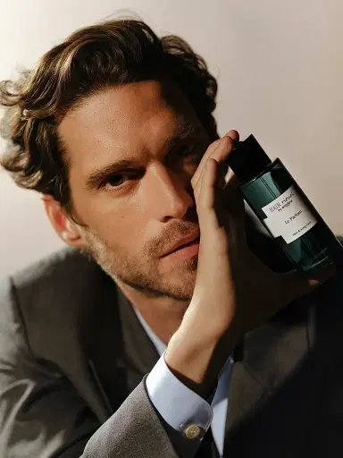 Sisley-Paris Hair Rituel Le Parfum | Thumbnail 7 Sisley-Paris Hair Rituel Le Parfum | Thumbnail 7