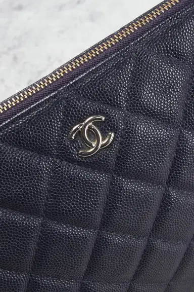 chanel Chanel Caviar Clutch | Thumbnail 5 chanel Chanel Caviar Clutch | Thumbnail 5