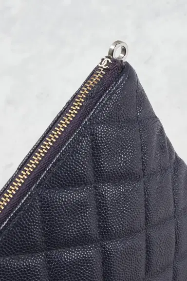 chanel Chanel Caviar Clutch | Thumbnail 7 chanel Chanel Caviar Clutch | Thumbnail 7
