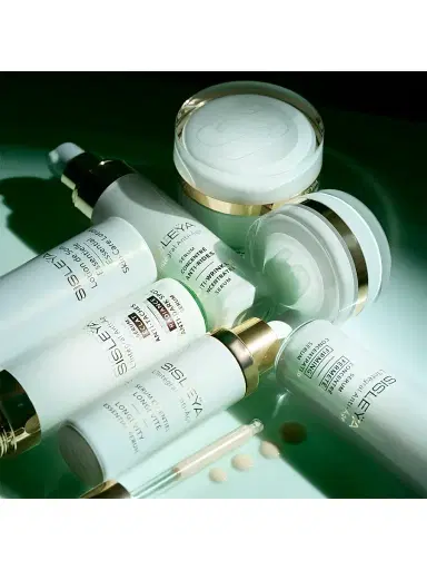 Sisley-Paris Sisleÿa L'Integral Anti-Age Longevity Essential Serum | Thumbnail 6 Sisley-Paris Sisleÿa L'Integral Anti-Age Longevity Essential Serum | Thumbnail 6