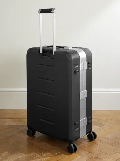 DB Journey Ramverk Pro Large Polycarbonate and Aluminium Check-In Suitcase - Men | Thumbnail 4 DB Journey Ramverk Pro Large Polycarbonate and Aluminium Check-In Suitcase - Men | Thumbnail 4