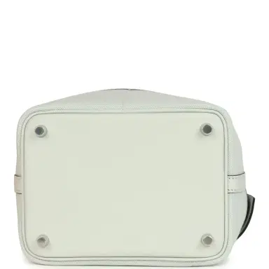 HERMÈS Hermes Picotin Cargo 18 Gris Platine Toile Canvas and Swift Palladium Hardware | Thumbnail 6 HERMÈS Hermes Picotin Cargo 18 Gris Platine Toile Canvas and Swift Palladium Hardware | Thumbnail 6