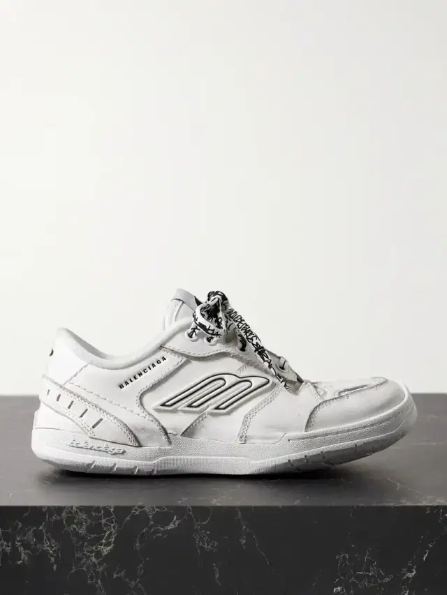 Hamptons Distressed Leather Sneakers Hamptons Distressed Leather Sneakers
