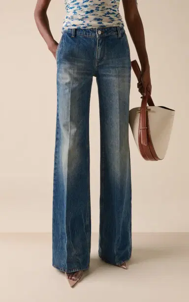 Victoria Beckham Gigi Rigid Low-Rise Wide-Leg Jeans | Thumbnail 3 Victoria Beckham Gigi Rigid Low-Rise Wide-Leg Jeans | Thumbnail 3