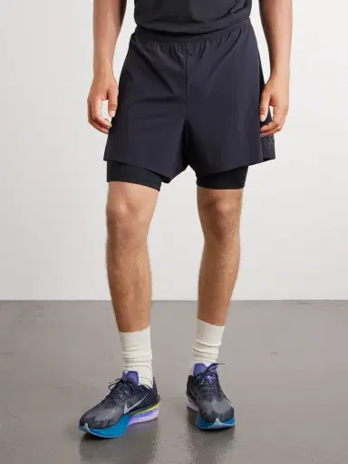 ON Performance Straight-Leg Layered 5" Stretch Recycled-Shell Running Shorts - Men | Thumbnail 3 ON Performance Straight-Leg Layered 5" Stretch Recycled-Shell Running Shorts - Men | Thumbnail 3