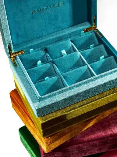 Beatriz Werebe Earring Collector Box | Thumbnail 6 Beatriz Werebe Earring Collector Box | Thumbnail 6