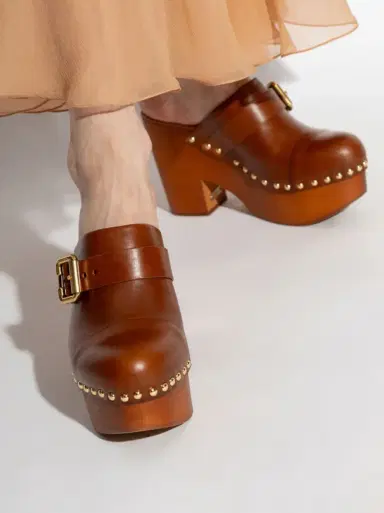 Chloé Jeannette Platform Clogs | Thumbnail 5 Chloé Jeannette Platform Clogs | Thumbnail 5