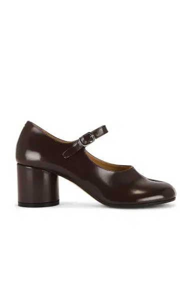 Maison Margiela Tabi Mary Jane Pump | Thumbnail 1 Maison Margiela Tabi Mary Jane Pump | Thumbnail 1