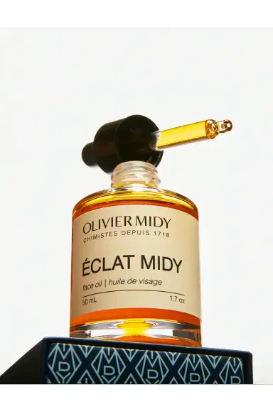 Olivier Midy Eclat Midy Anti-aging Santal Face Oil | Thumbnail 3 Olivier Midy Eclat Midy Anti-aging Santal Face Oil | Thumbnail 3