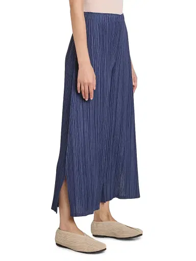 Pleats Please Issey Miyake Women's Mellow Pleated Pants - Navy | Thumbnail 4 Pleats Please Issey Miyake Women's Mellow Pleated Pants - Navy | Thumbnail 4