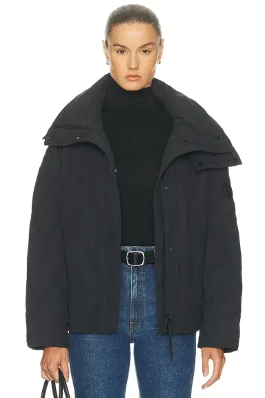 Canada Goose Alessia Jacket | Thumbnail 1 Canada Goose Alessia Jacket | Thumbnail 1
