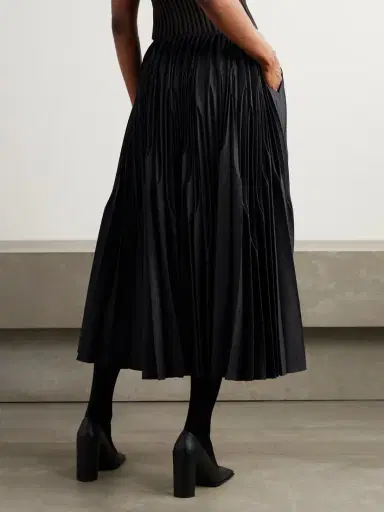 Alaïa Pleated Wool Midi Skirt | Thumbnail 3 Alaïa Pleated Wool Midi Skirt | Thumbnail 3