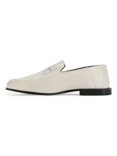 Givenchy Women's Label Loafers in Patent Leather | Thumbnail 5 Givenchy Women's Label Loafers in Patent Leather | Thumbnail 5