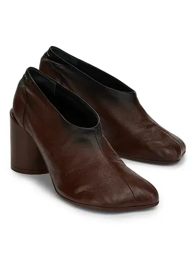MM6 Maison Margiela Women's Court 70MM Leather Pumps - Black Sable | Thumbnail 2 MM6 Maison Margiela Women's Court 70MM Leather Pumps - Black Sable | Thumbnail 2