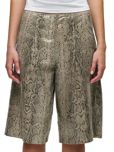 Hudson Jeans Women's Snake-Printed Trouser Shorts | Thumbnail 7 Hudson Jeans Women's Snake-Printed Trouser Shorts | Thumbnail 7