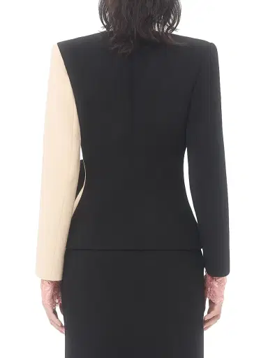 Valentino Garavani Women's Wool Crepe Jacket with Contrasting Bow - Black Birch | Thumbnail 4 Valentino Garavani Women's Wool Crepe Jacket with Contrasting Bow - Black Birch | Thumbnail 4
