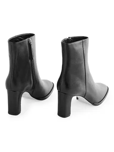 Reformation Women's Gillian 75MM Leather Ankle Boots - Black Leather - Size 10 | Thumbnail 3 Reformation Women's Gillian 75MM Leather Ankle Boots - Black Leather - Size 10 | Thumbnail 3