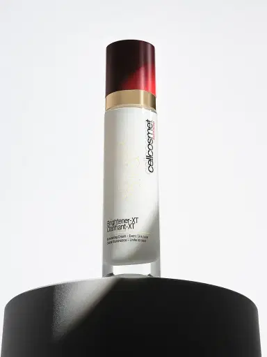 Cellcosmet Switzerland Women's Brightener-XT Illuminating | Thumbnail 2 Cellcosmet Switzerland Women's Brightener-XT Illuminating | Thumbnail 2