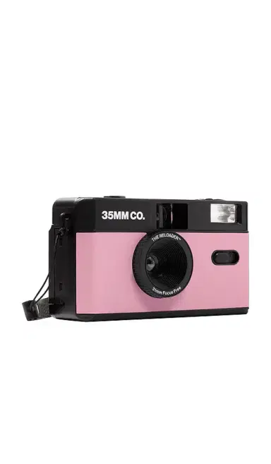 35mm Co. The Reloader Reusable Film Camera | Thumbnail 2 35mm Co. The Reloader Reusable Film Camera | Thumbnail 2