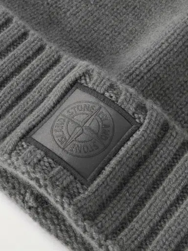 Stone Island STONE ISLAND GHOST Logo-Appliquéd Cashmere Beanie - Men | Thumbnail 3 Stone Island STONE ISLAND GHOST Logo-Appliquéd Cashmere Beanie - Men | Thumbnail 3